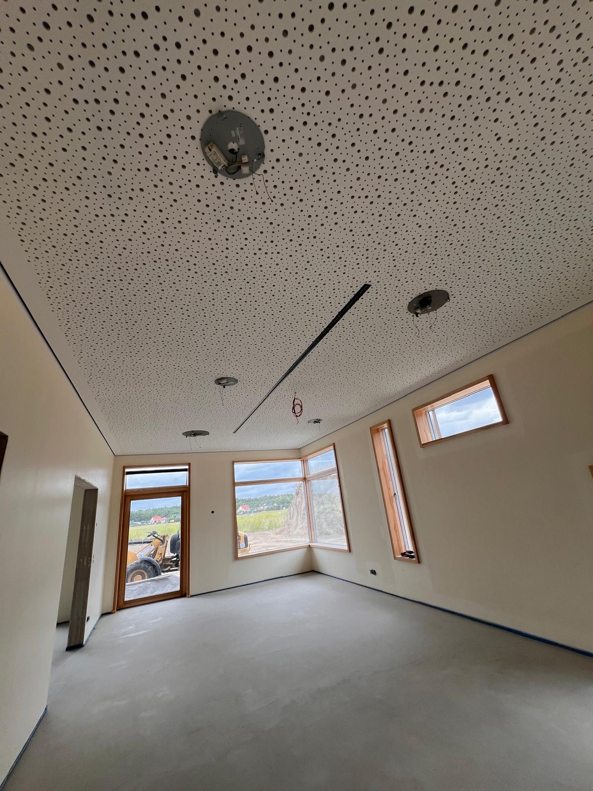 Akustikdecken & Lochplatten
